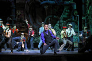 Guys_Dolls_06 thumbnail