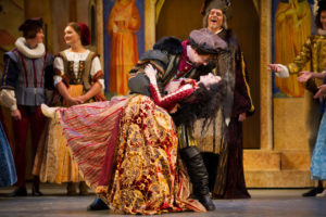 Kiss_Me_Kate_06 thumbnail