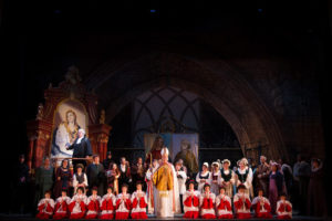 Tosca_01 thumbnail
